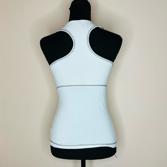 EDDIE BAUER Racer Back Tank Top XS - Made in Canada 8% Spandex - Picture 4 of 4